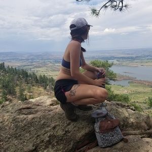 Meet your Posher, Kenzie